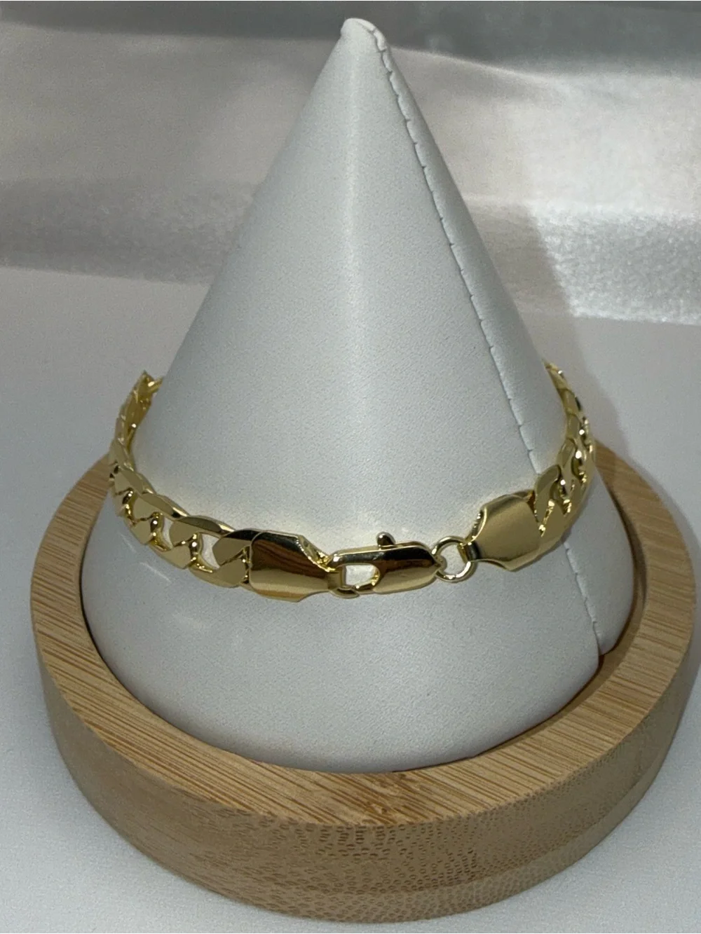 8 Inch 7.5mm 18K Gold Dipped Cuban Link Bracelet